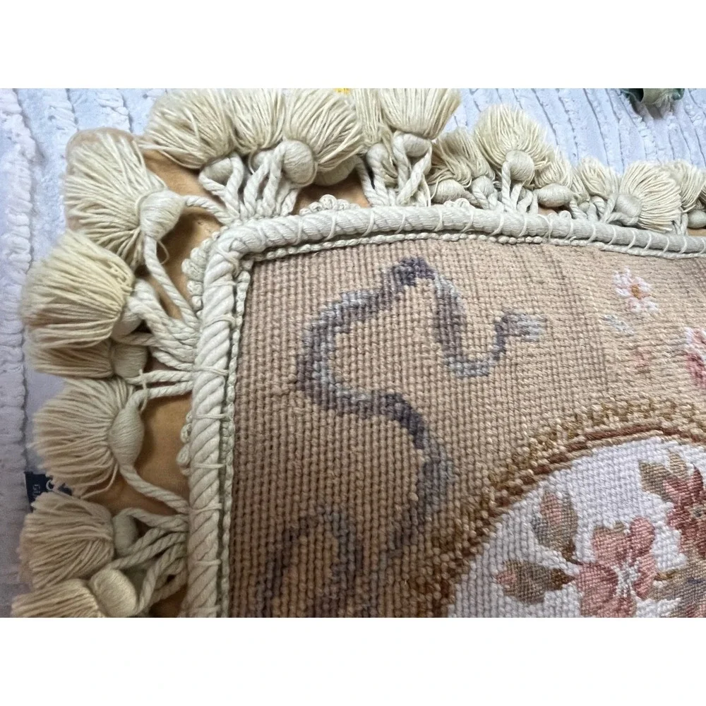 Wool Needlepoint Pillow Floral Tassle Trim Shabby French Country‎ Cottagecore